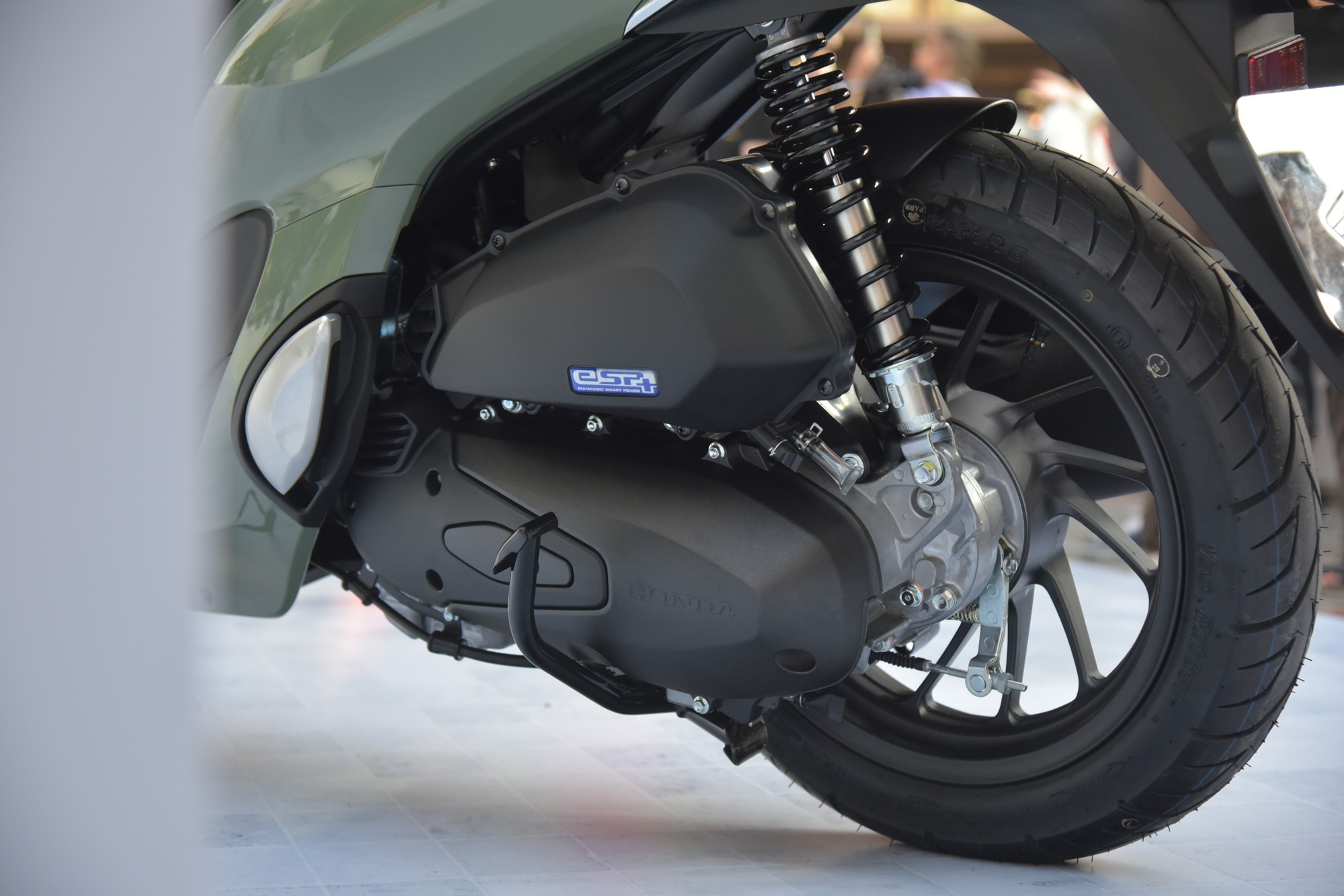 Honda SH Mode 2026 ra mắt Việt Nam: Giá từ gần 61 triệu đồng, màn hình mới, động cơ ‘sạch’ hơn, thêm tính năng an toàn - Ảnh 20.