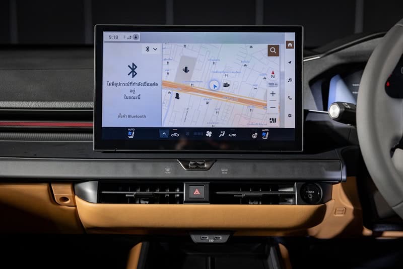 Lexus ES hybrid đời mới lộ diện tại Việt Nam với các màu sắc khác nhau, ra mắt tháng sau cạnh tranh 5 Series, E-Class - Ảnh 13.