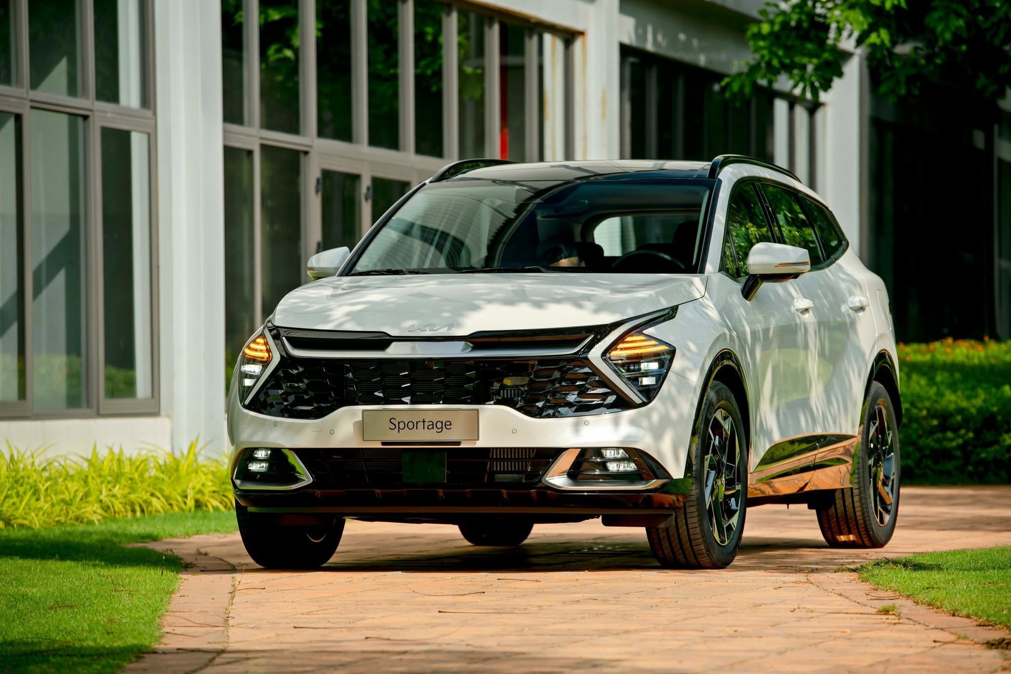 Loạt SUV hạng C đua nhau giảm gi&aacute;: Nhiều mẫu giảm h&agrave;ng trăm triệu đồng, g&acirc;y &aacute;p lực với cả 'đ&agrave;n em' B-SUV - Ảnh 7.