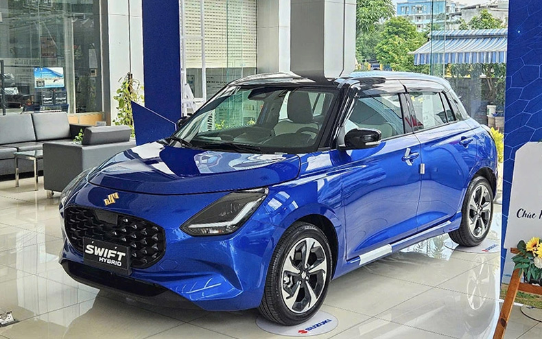 Suzuki Fronx sắp c&oacute; phi&ecirc;n bản REEV kiểu VinFast VF Wild nhưng m&aacute;y nhỏ hơn, th&ecirc;m cạnh tranh Sonet, Venue - Ảnh 2.