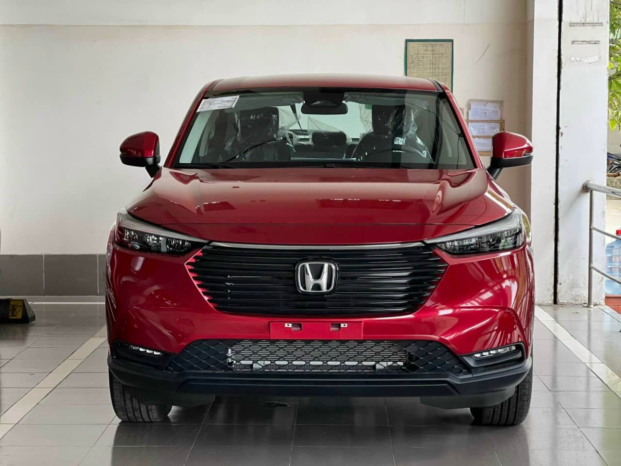 Honda Việt Nam tung ưu đãi sốc tháng 9: Mua ô tô tặng tiền đủ sắm SH Mode, tung gói bảo hiểm bao phí xe ‘nằm xưởng’ - Ảnh 2.