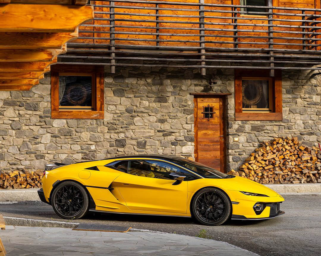 Cường Đ&ocirc;-la &lsquo;khoe&rsquo; Lamborghini Temerario đầu ti&ecirc;n về Việt Nam, tiết lộ si&ecirc;u xe gi&aacute; khoảng 20 tỷ đồng l&agrave; qu&agrave; tặng cho kh&aacute;ch mua nh&agrave; - Ảnh 8.
