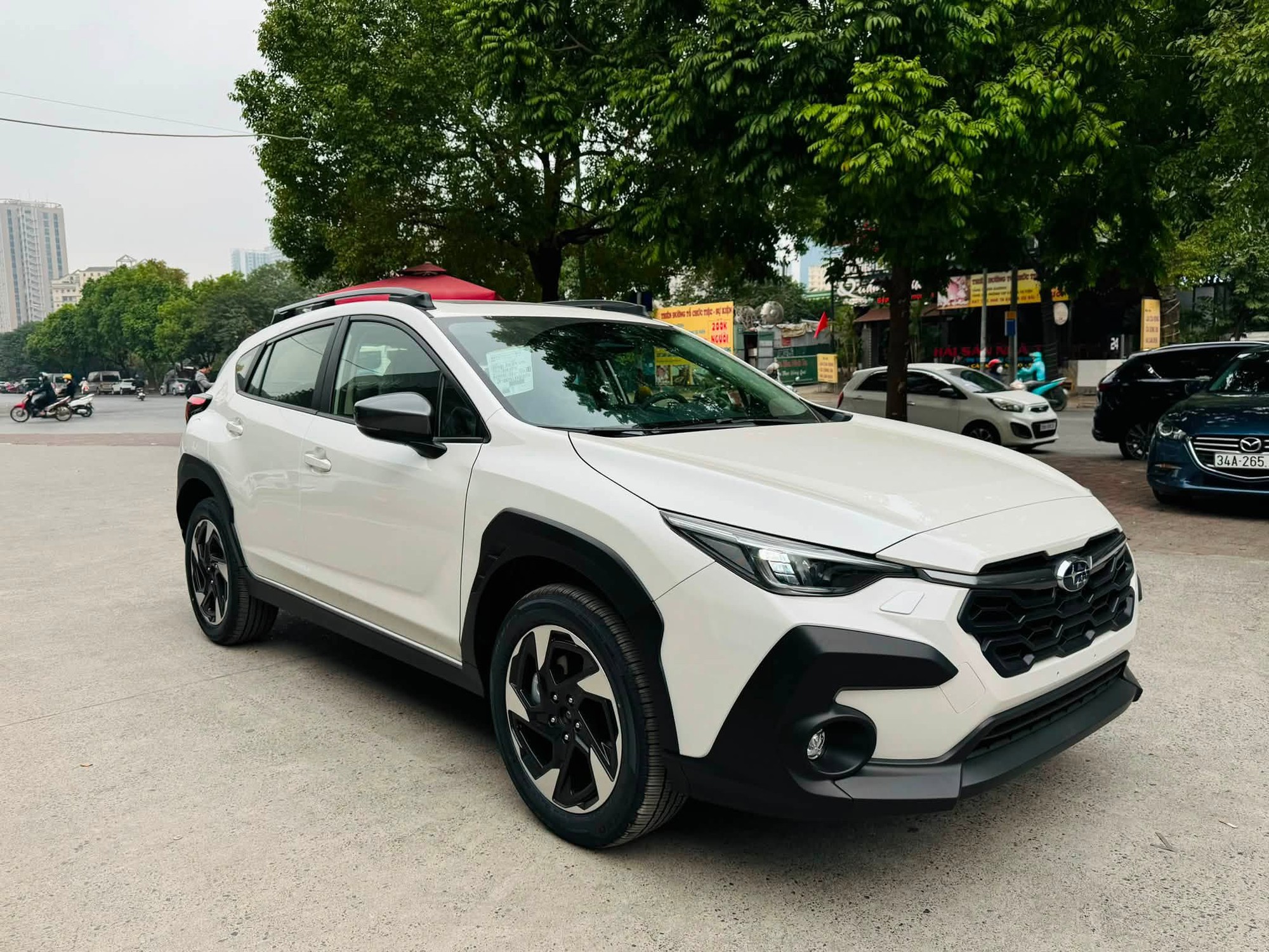Gi&aacute; Subaru Crosstrek chạm &lsquo;đ&aacute;y&rsquo;: Giảm cao nhất 329 triệu đồng, bản ti&ecirc;u chuẩn rẻ ngang Corolla Cross - Ảnh 3.