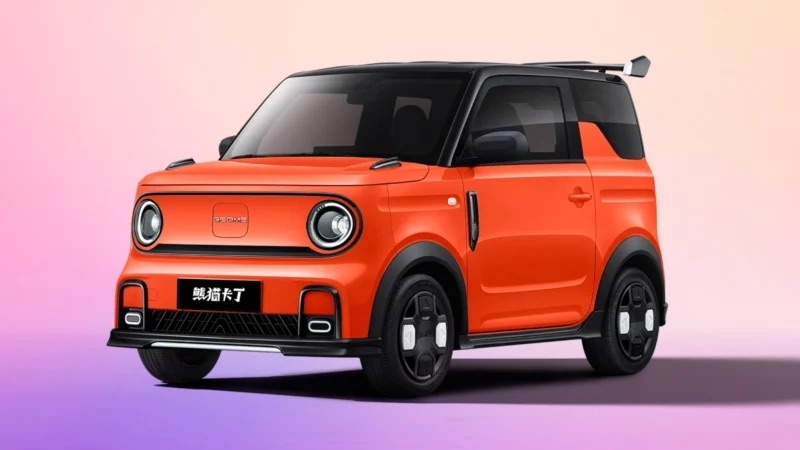 Geely có xe điện mini nhìn cực chất, giá quy đổi gần 170 triệu đồng: Cánh gió lớn như xe đua, 2 màn hình, chạy 210km/sạc - Ảnh 2.