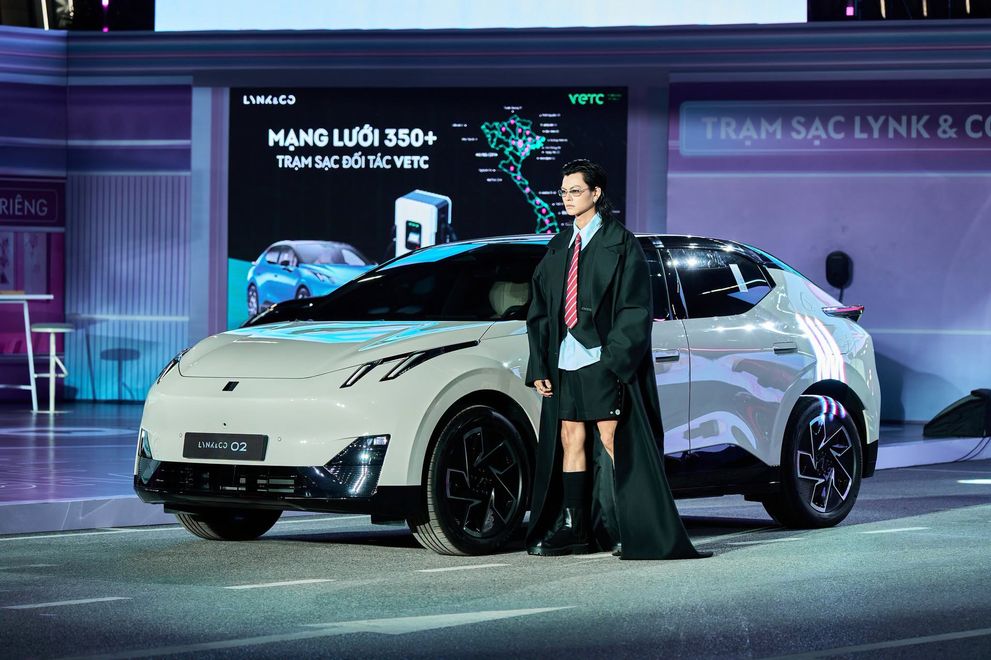 M&agrave;n ra mắt Lynk & Co 02 kh&oacute; qu&ecirc;n tại Việt Nam với nhiều hoạt động trải nghiệm, show thời trang m&atilde;n nh&atilde;n - Ảnh 8.