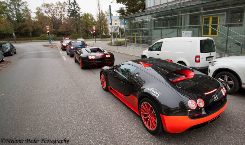 Bugatti Veyron trong hành trình siêu xe của du khách Trung Quốc