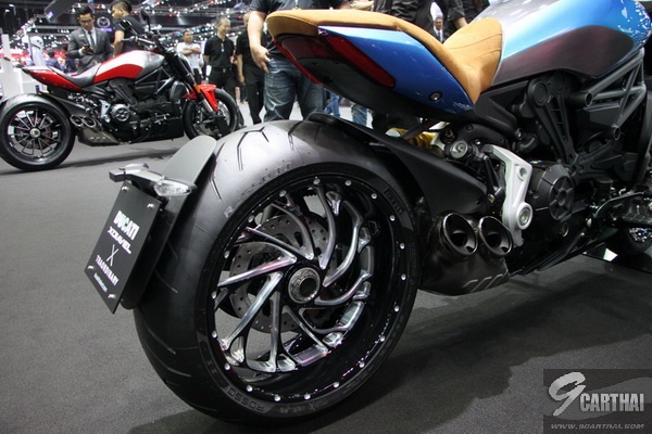 
Bộ vành bằng nhôm siêu nhẹ của Ducati XDiavel Xtraordinary Oceano
