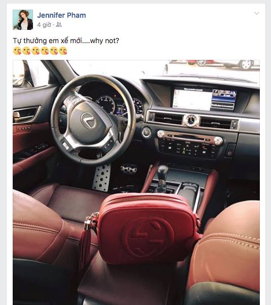 
Jennifer Phạm đăng hình nội thất của chiếc xế mới lên Facebook. Ảnh chụp màn hình
