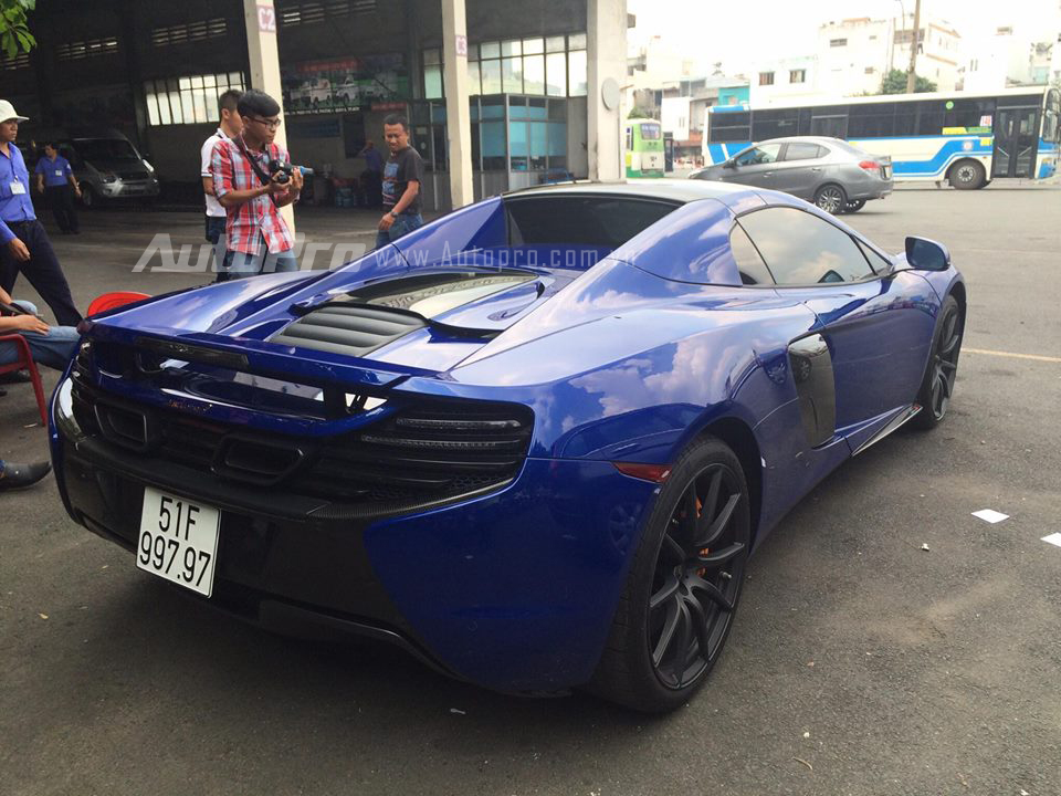 mclaren-650-s-spider-cua-minh-nhua-7-1480055578082.jpg