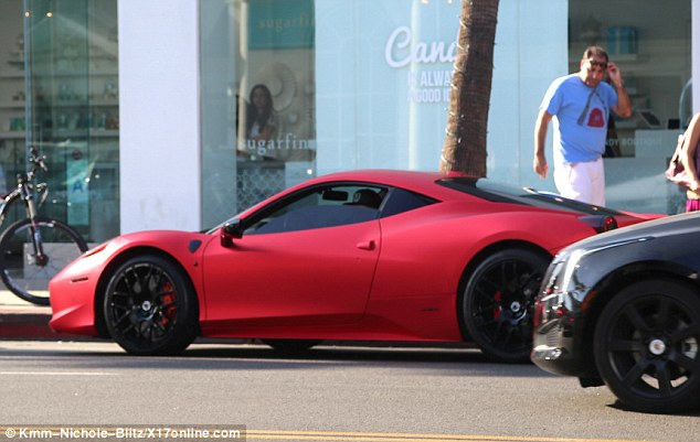 Justin Bieber rao bán siêu xe Ferrari 458 Italia độ Liberty Walk - Ảnh 3.