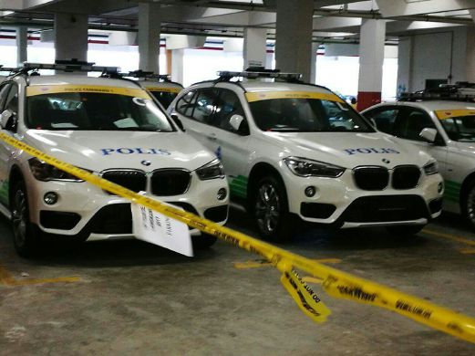 Cư dân mạng xôn xao với dàn xe BMW được cho là của cảnh sát Malaysia - Ảnh 1.