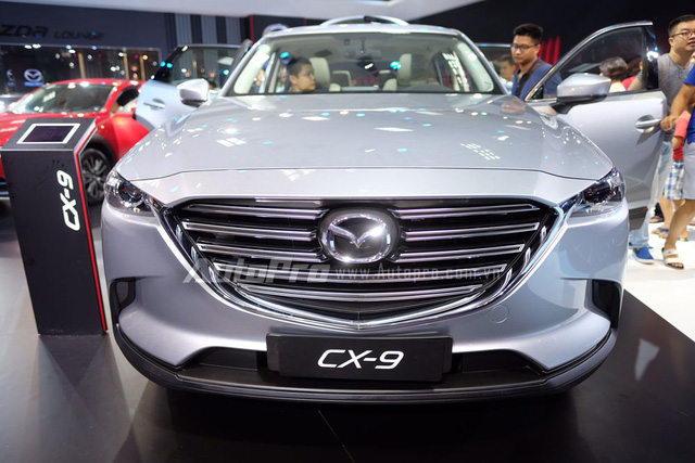 Bắt gặp crossover 7 chỗ Mazda CX-9 2017 trên đường phố Việt Nam - Ảnh 4.