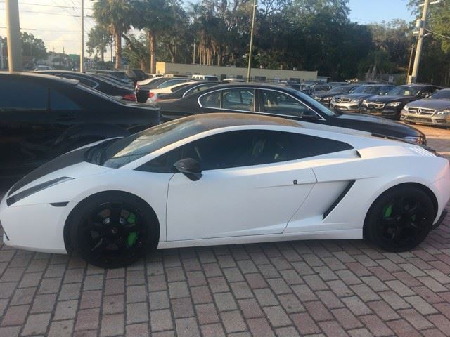 Mua siêu xe Lamborghini Gallardo cũ qua mạng, người đàn ông nhận cái kết đắng - Ảnh 4.