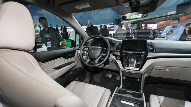 Xe gia đình lý tưởng Honda Odyssey 2018 đã xuất hiện tại các đại lý - Ảnh 5.