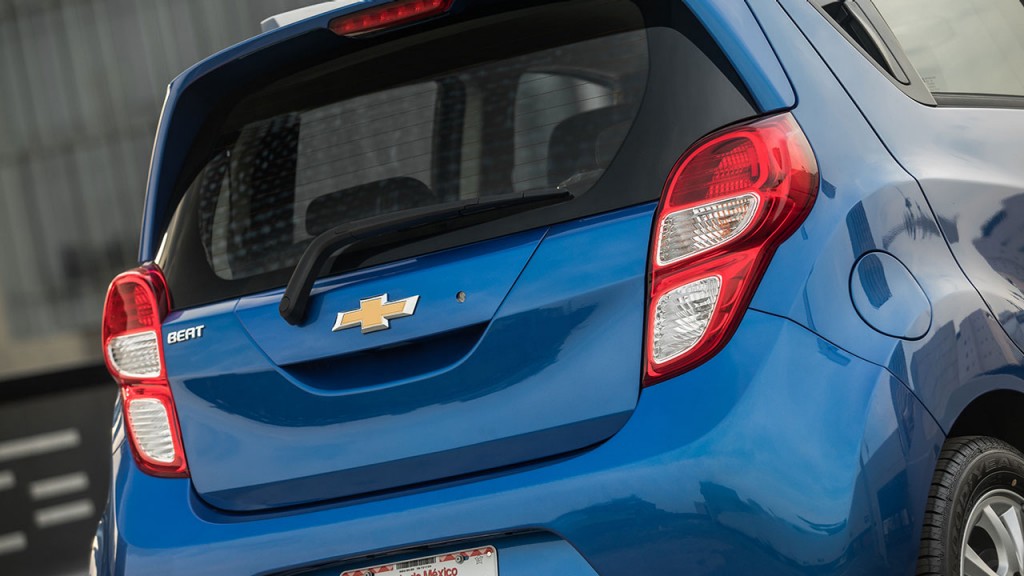 Chevrolet Beat 2018 is being sold at a price of less than 200 million Dong - Photo 8 Chevrolet Beat 2018 is being sold at a price of less than 200 million Dong - Photo 8
