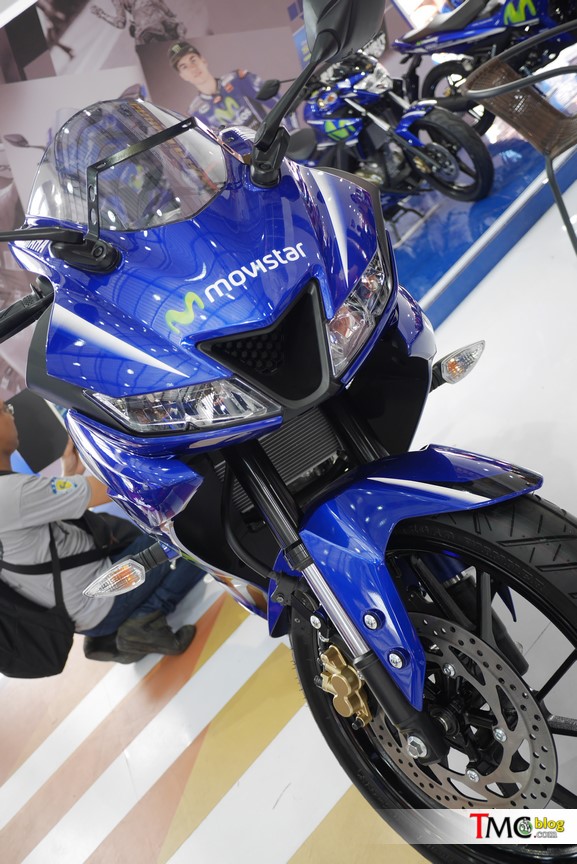 Mô tô thể thao Yamaha R15 3.0 có thêm phiên bản Movistar mới - Ảnh 11. Mô tô thể thao Yamaha R15 3.0 có thêm phiên bản Movistar mới - Ảnh 11.
