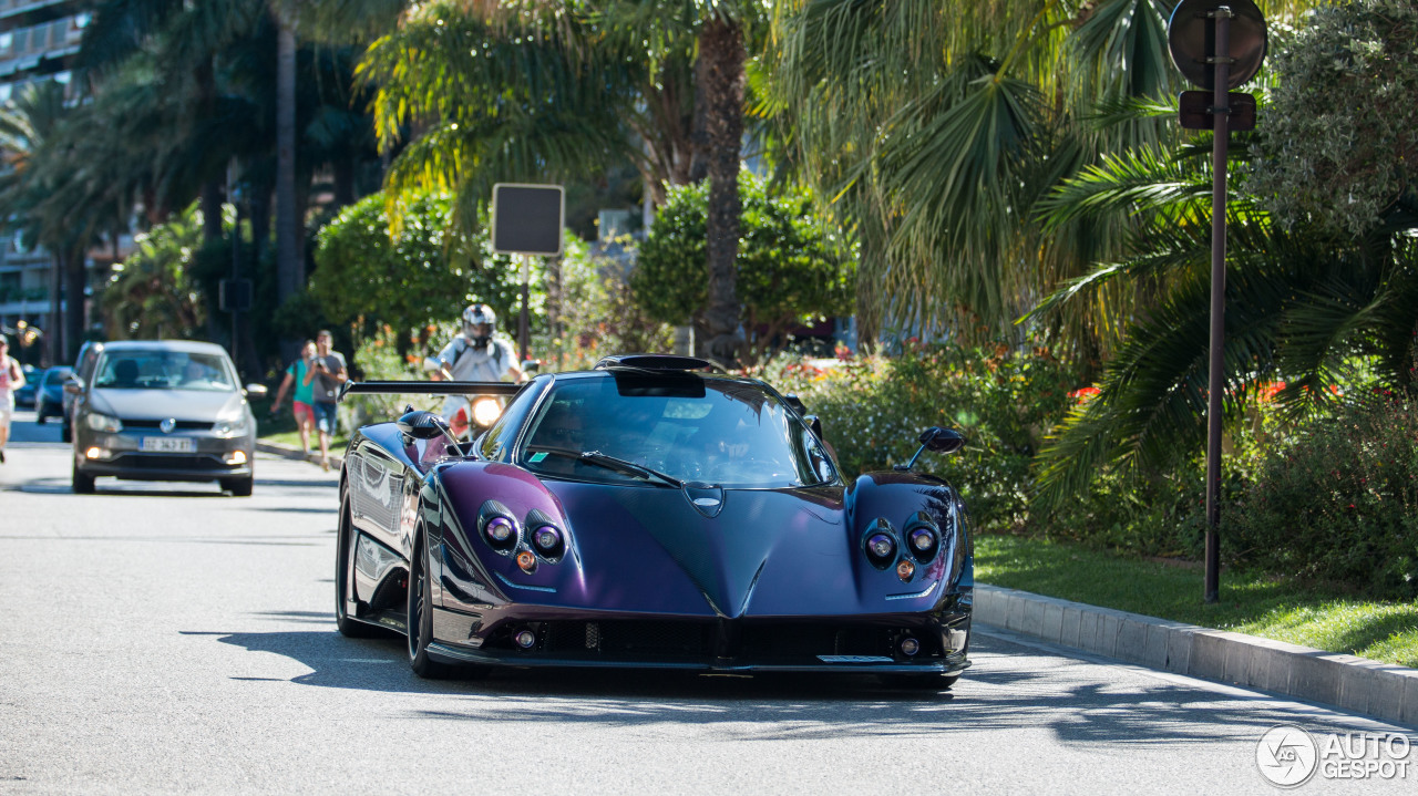 РҐСЌРјРёР»С‚РѕРЅ Pagani Zonda