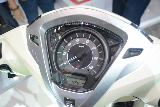 Xe ga Honda Lead 2017 được chốt giá 37,5 triệu Đồng tại Việt Nam - Ảnh 3.