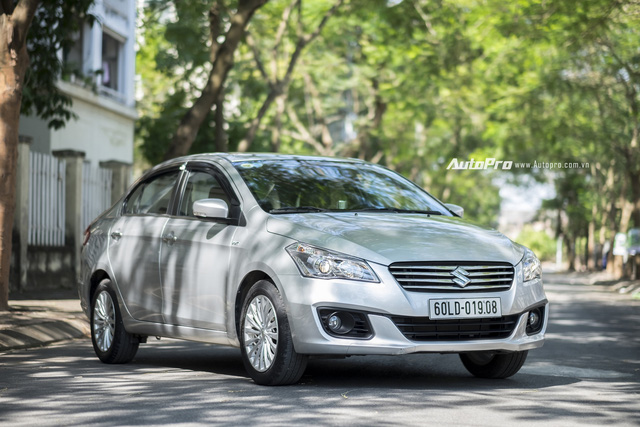 El sedán económico Suzuki Ciaz revelado con un nuevo diseño ciaz 2017 El sedán económico Suzuki Ciaz revelado con un nuevo diseño