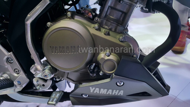 Xe côn tay Yamaha V-Ixion R 2017 bắt đầu được bày bán với giá từ 49 triệu Đồng - Ảnh 2.