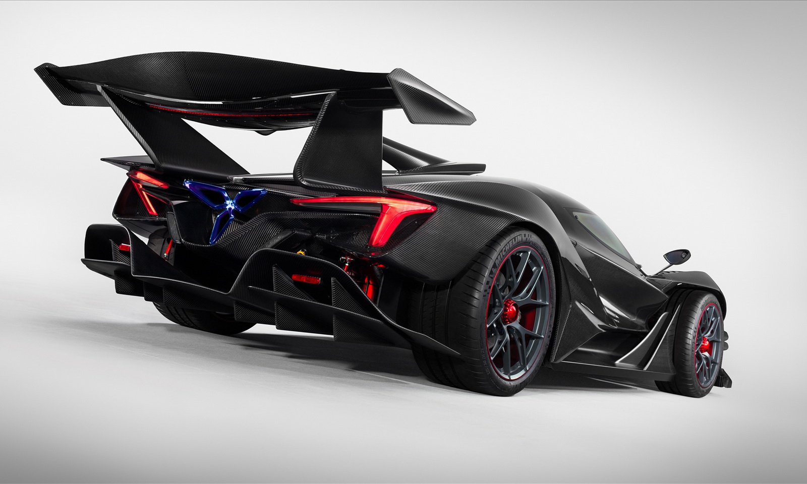 Apollo Intensa Emozione - Siêu xe triệu đô mới của người Đức - Ảnh 8.