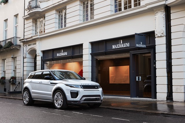 Bán chậm, Range Rover Evoque 3 cửa lặng lẽ bị khai tử - Ảnh 1.