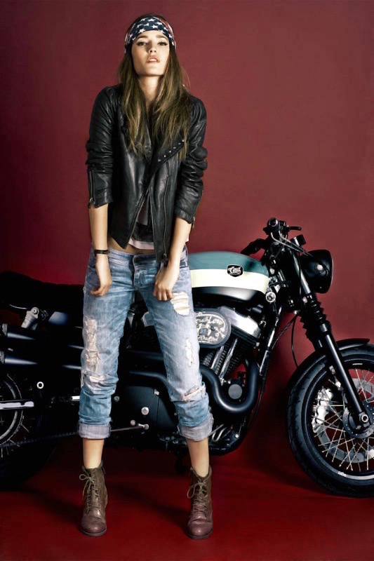 Cô nàng chất lừ bên Harley-Davidson Sporter XL1200 - Ảnh 5.