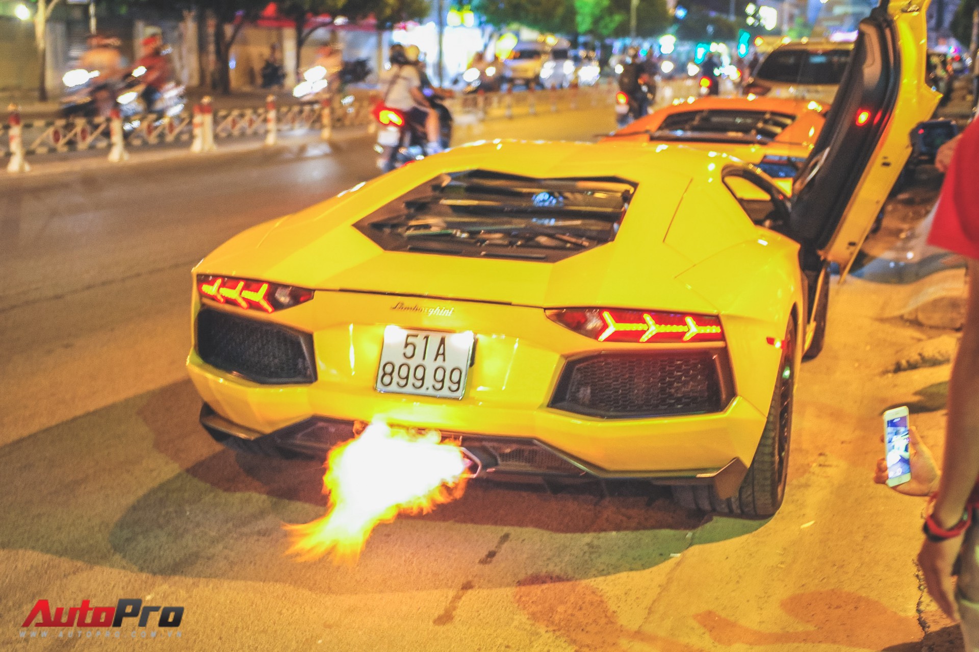 Vẻ đẹp của Lamborghini Huracan Spyder độ 860 mã lực