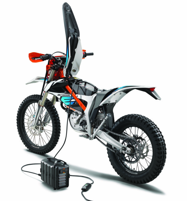 Xe địa hình KTM Freeride E-XC Enduro 2018 chính thức trình làng - Ảnh 2. Xe địa hình KTM Freeride E-XC Enduro 2018 chính thức trình làng - Ảnh 2.