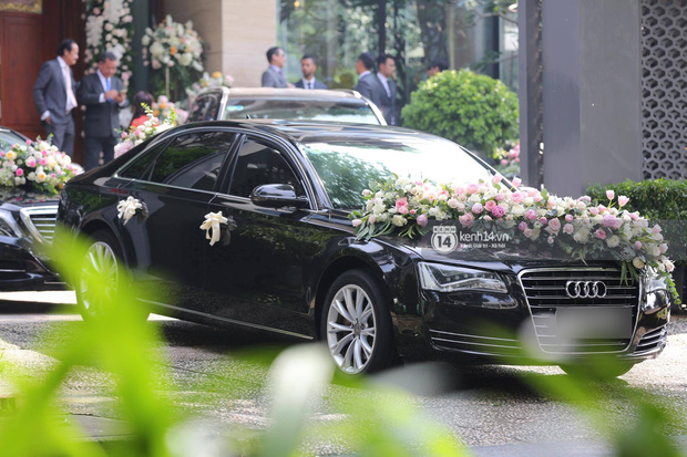 Audi A8L cùng dàn xe sang tham dự lễ đón dâu của Hoa hậu Thu Thảo - Ảnh 4.