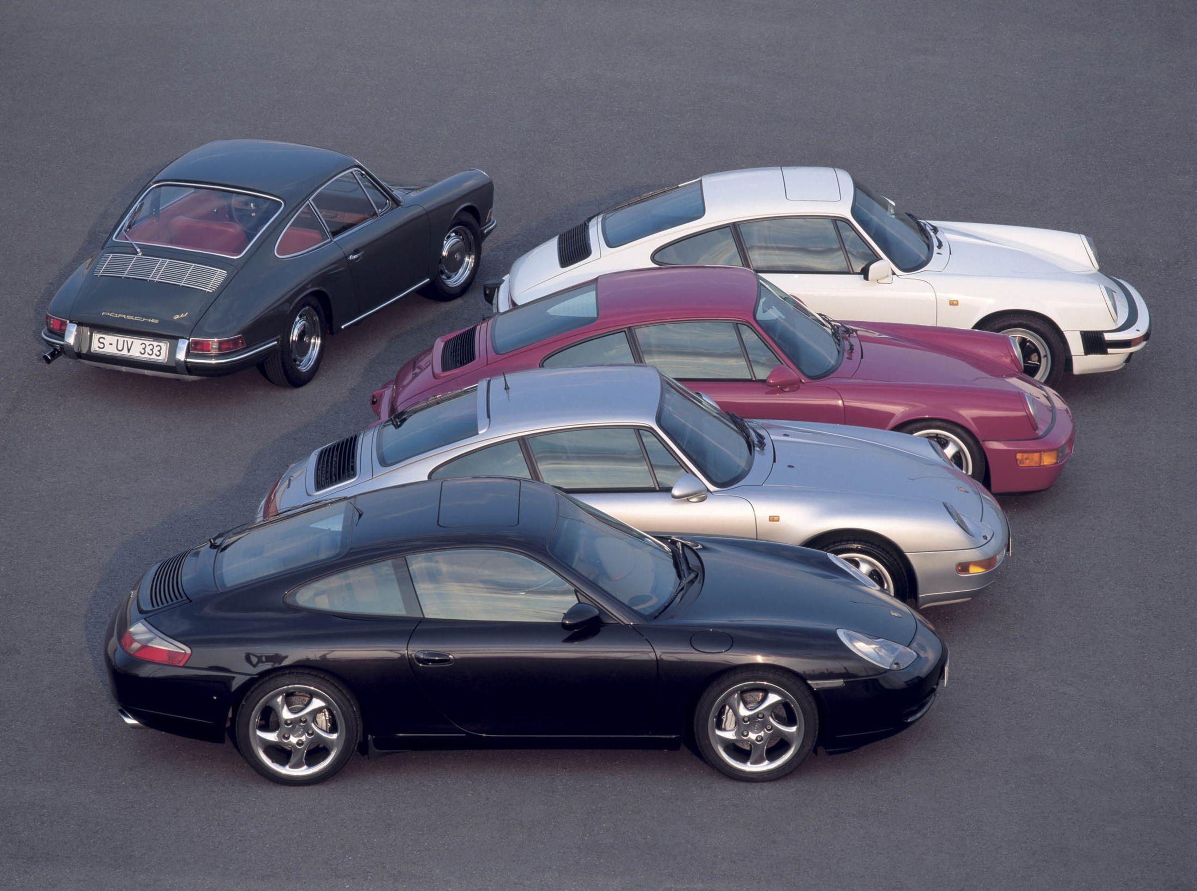 Porsche 911 1965. Все поколения порше. Porsche 911 all generations. Порше 911 поколения. Порше 911 поколения.