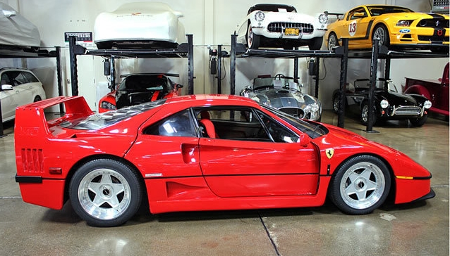Ferrari F40 27 tuổi đời có giá rao bán 34 tỷ Đồng - Ảnh 8.