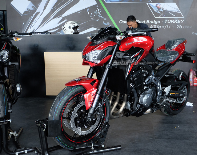 Kawasaki Z900 2018 về Việt Nam, thêm màu sơn mới, giá không đổi - Ảnh 3.