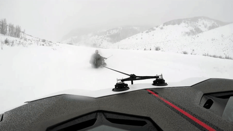 Trượt tuyết bằng siêu xe đặc biệt Lamborghini Aventador Pirelli Edition - Ảnh 2.