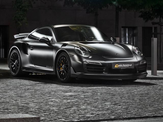 Làm quen với chàng Hiệp sĩ bóng đêm Porsche 911 Turbo S 2016 độ 700 mã lực - Ảnh 2.