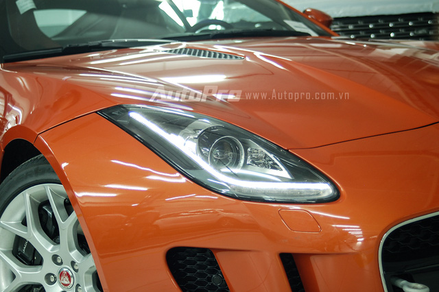 Jaguar F-Type S màu cam độc nhất Việt Nam làm dâu Bình Thuận - Ảnh 7.