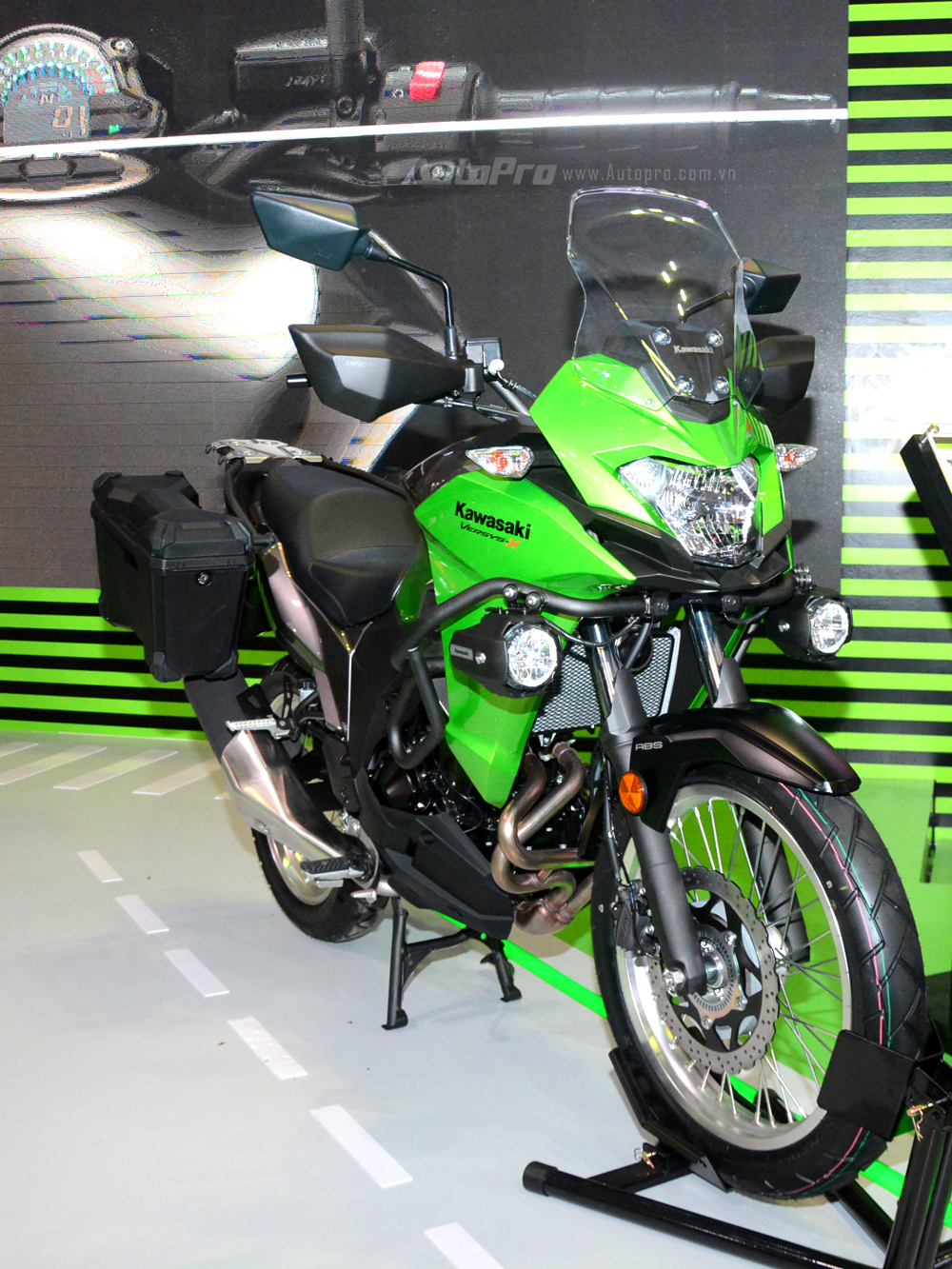 2020 Kawasaki VersysX 300 Buyers Guide Specs  Price