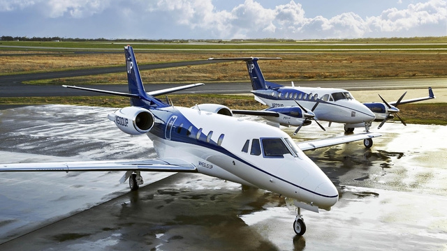 5 dịch vụ tuyệt vời của các hãng hàng không tư nhân dành riêng cho doanh nhân, ngôi sao giàu có - Ảnh 1.