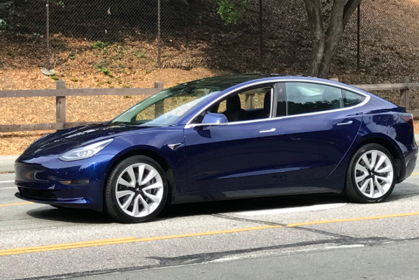 Điểm tách biệt Tesla với các hãng ô tô khác là gì? Họ chi 0 đồng cho quảng cáo - Ảnh 3. Điểm tách biệt Tesla với các hãng ô tô khác là gì? Họ chi 0 đồng cho quảng cáo - Ảnh 3.