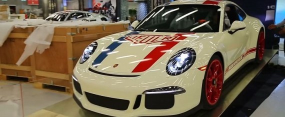 Làm quen với Porsche 911 R phiên bản đồng hồ TAG Heuer - Ảnh 8.