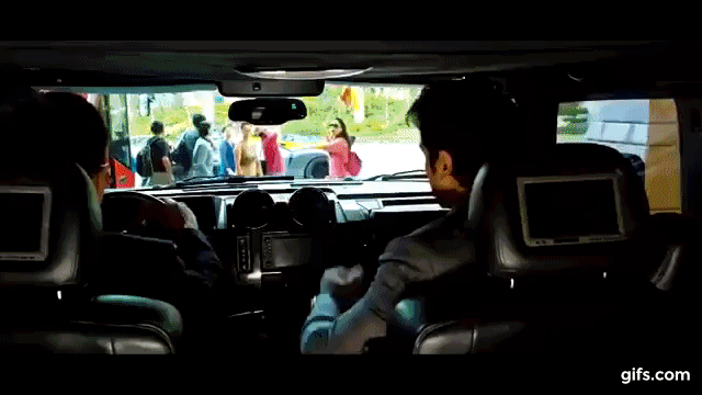 Xem Thành Long phá siêu xe trong phim hành động mới - Ảnh 4.