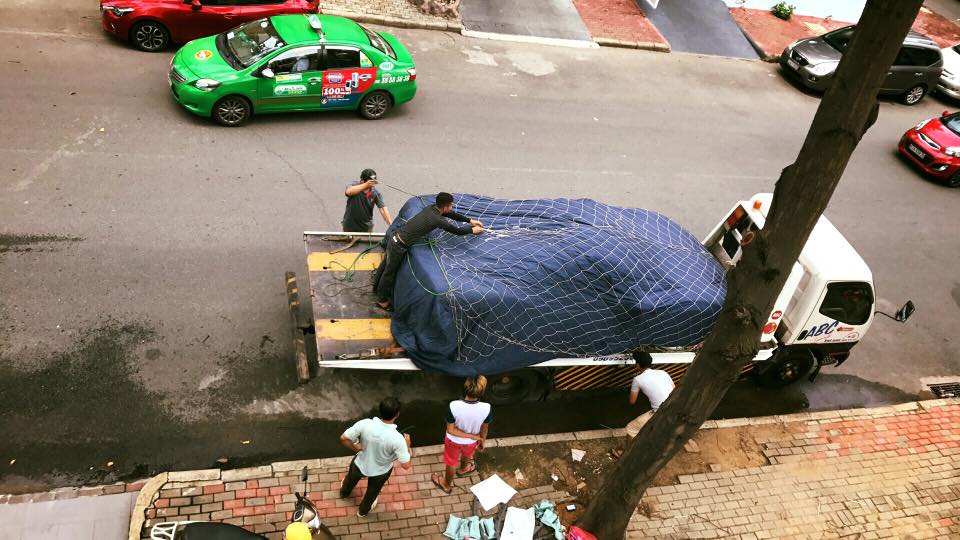 Cường Đ&ocirc;-la tậu th&ecirc;m si&ecirc;u xe Ferrari 488 GTB m&agrave;u x&aacute;m - Ảnh 2.