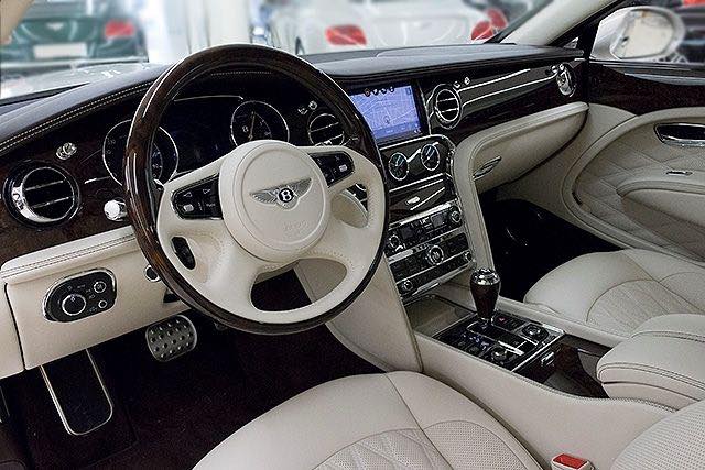 Bentley Mulsanne Speed 2017 đầu tiên cập bến thị trường Việt Nam - Ảnh 7.