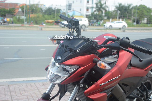 Cận cảnh lô xe côn tay Yamaha V-Ixion R 2017 mới về Việt Nam, giá hơn 70 triệu Đồng - Ảnh 18.