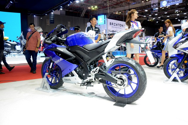Yamaha R15 chốt giá bán chính hãng 92,9 triệu đồng - Ảnh 4.