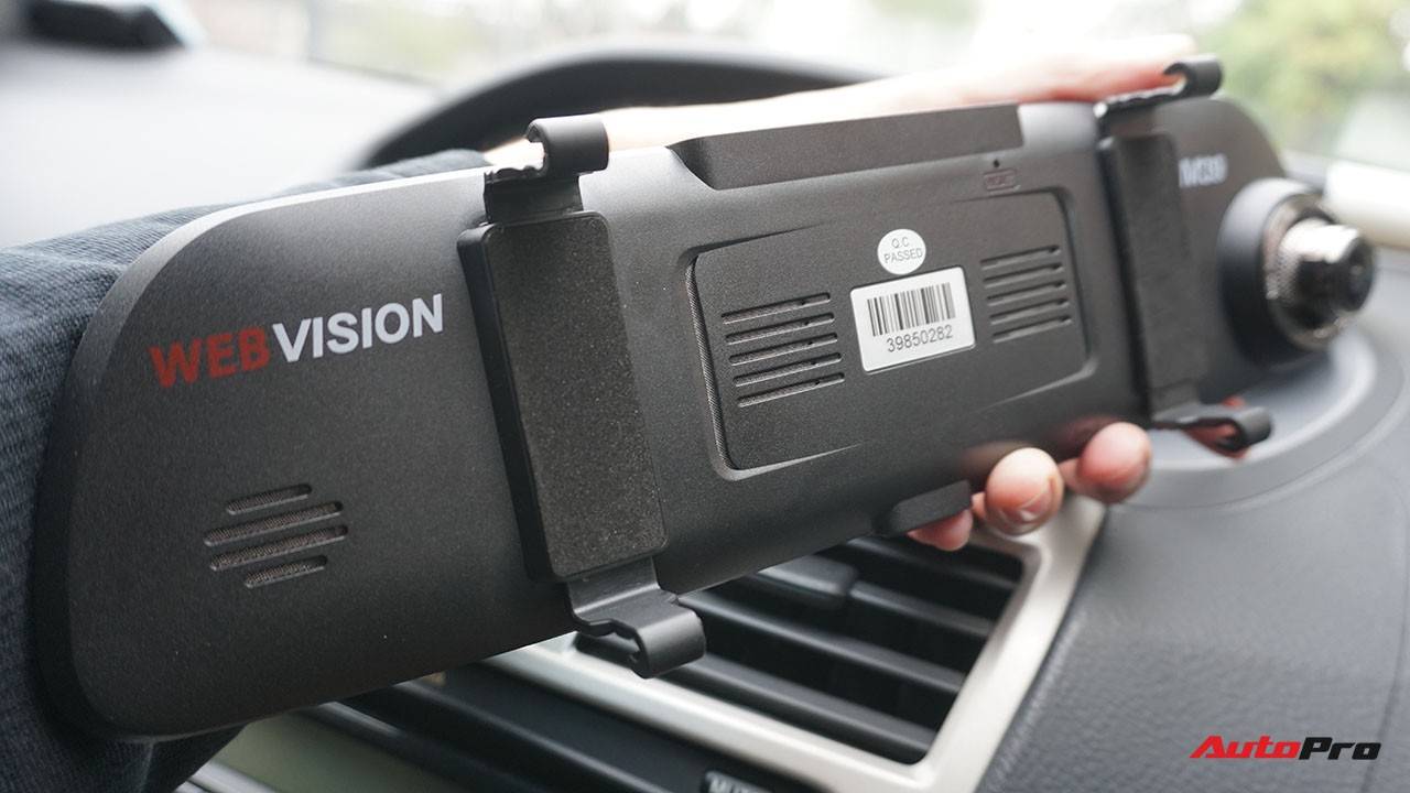 Đ&aacute;nh gi&aacute; camera h&agrave;nh tr&igrave;nh Webvision M39: Dễ lắp đặt, nhiều t&iacute;nh năng an to&agrave;n cho &ocirc; t&ocirc; - Ảnh 13.