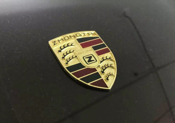 Bị người yêu “đá” thẳng thừng vì đi Porsche hàng nhái có giá chỉ bằng 1/10 xe xịn - Ảnh 1.
