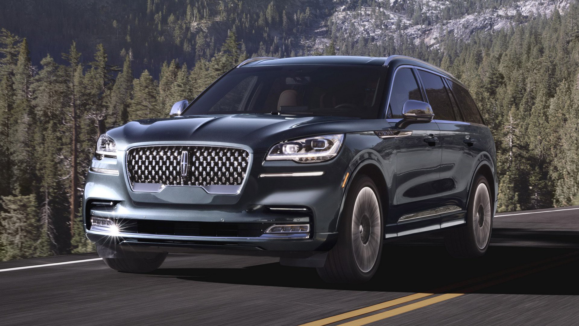 2023 Lincoln Aviator Photos Specs  Review  Forbes Wheels