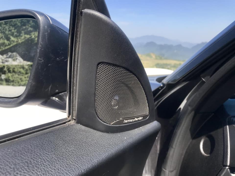 H&agrave;ng hiếm BMW M2 l&ecirc;n s&agrave;n xe cũ với gi&aacute; b&aacute;n 2,45 tỷ đồng - Ảnh 12.