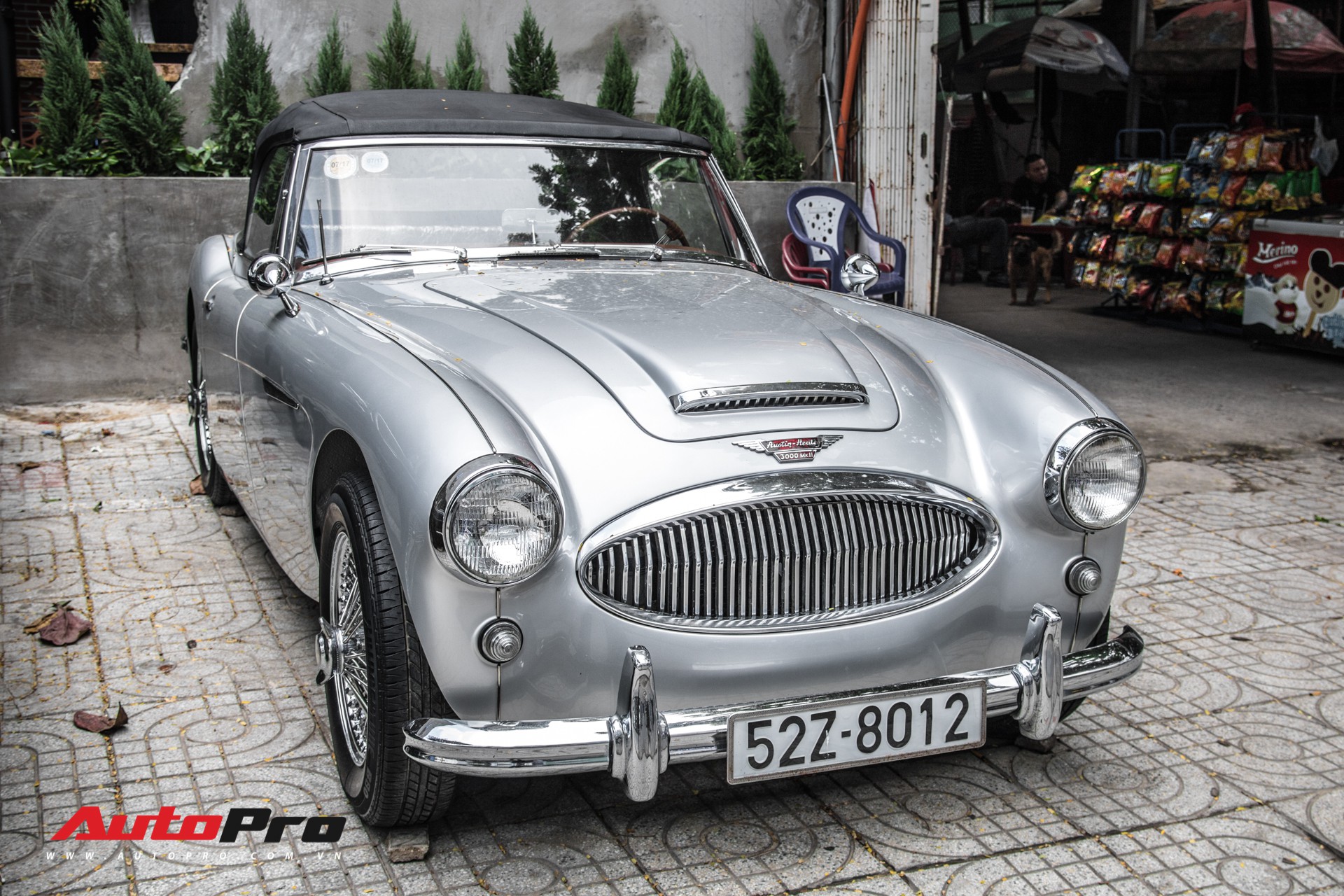 Rare Austin-Healey 3000 Mk II 55-year old of Saigon car enthusiasts - Photo 1. Rare Austin-Healey 3000 Mk II 55-year-old of Saigon car enthusiasts - Photo 1.